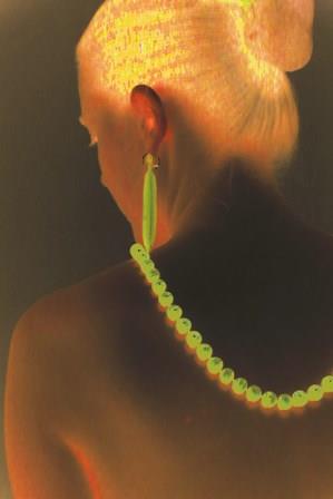 junepeanecklacereverse